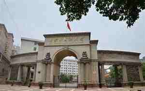 西安外国语大学是几本