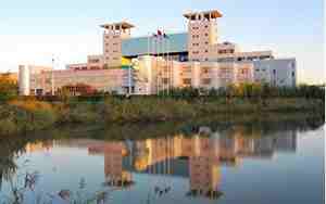 天津商业大学宝德学院